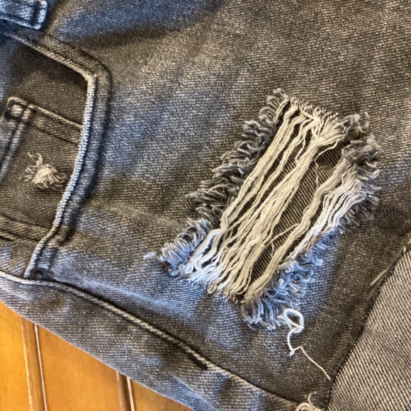 Black Washed PacSun Jean Shorts - Picture 2 of 5